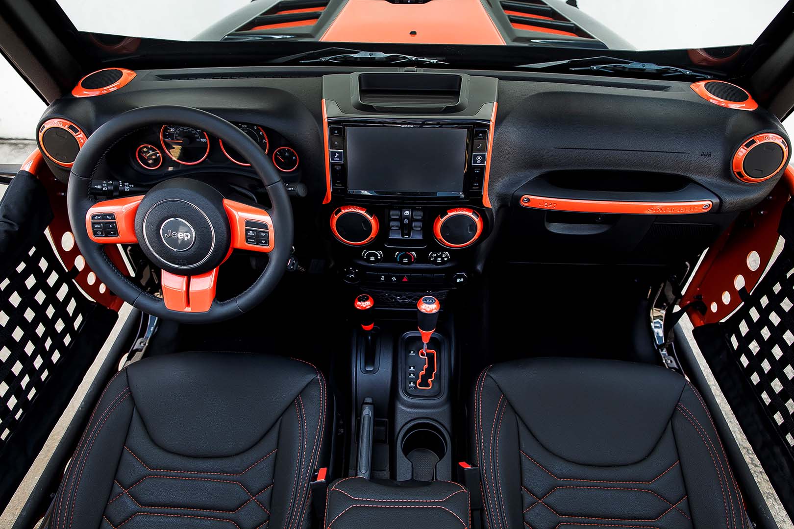 Actualizar 78+ imagen black jeep wrangler with orange interior